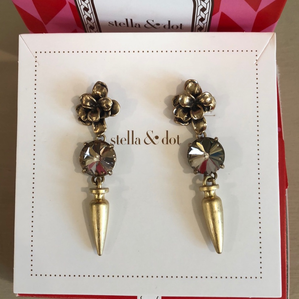 Stella & Dot Cheryl Drop Earrings